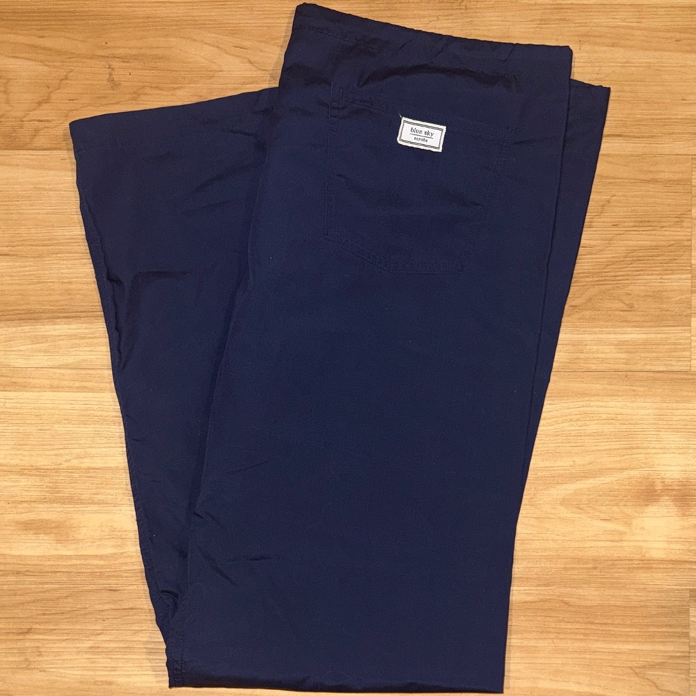 Blue Sky Scrub bottoms, size medium. Navy color.